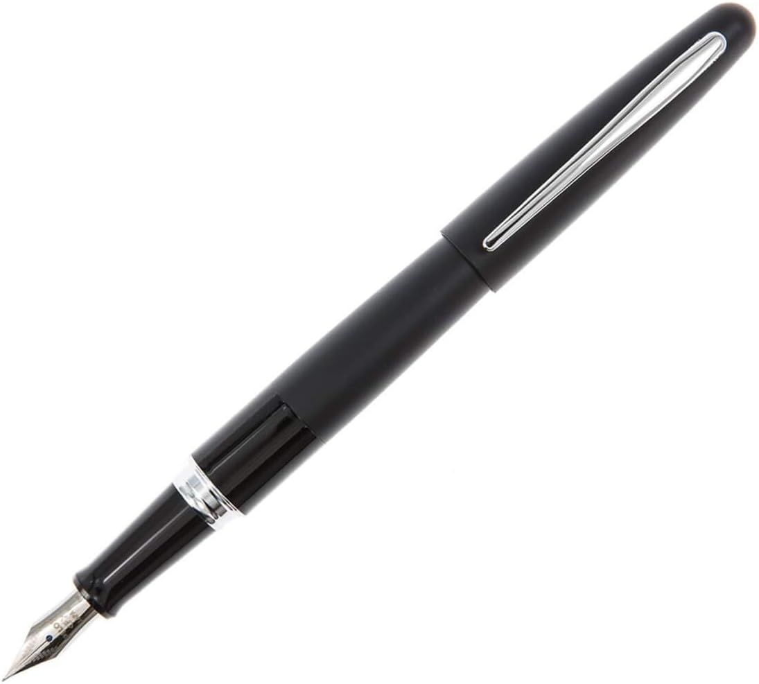 PILOT Metropolitan Collection Fountain Pen, Black Barrel, Classic Design, Fine Nib, Black Ink (91111)