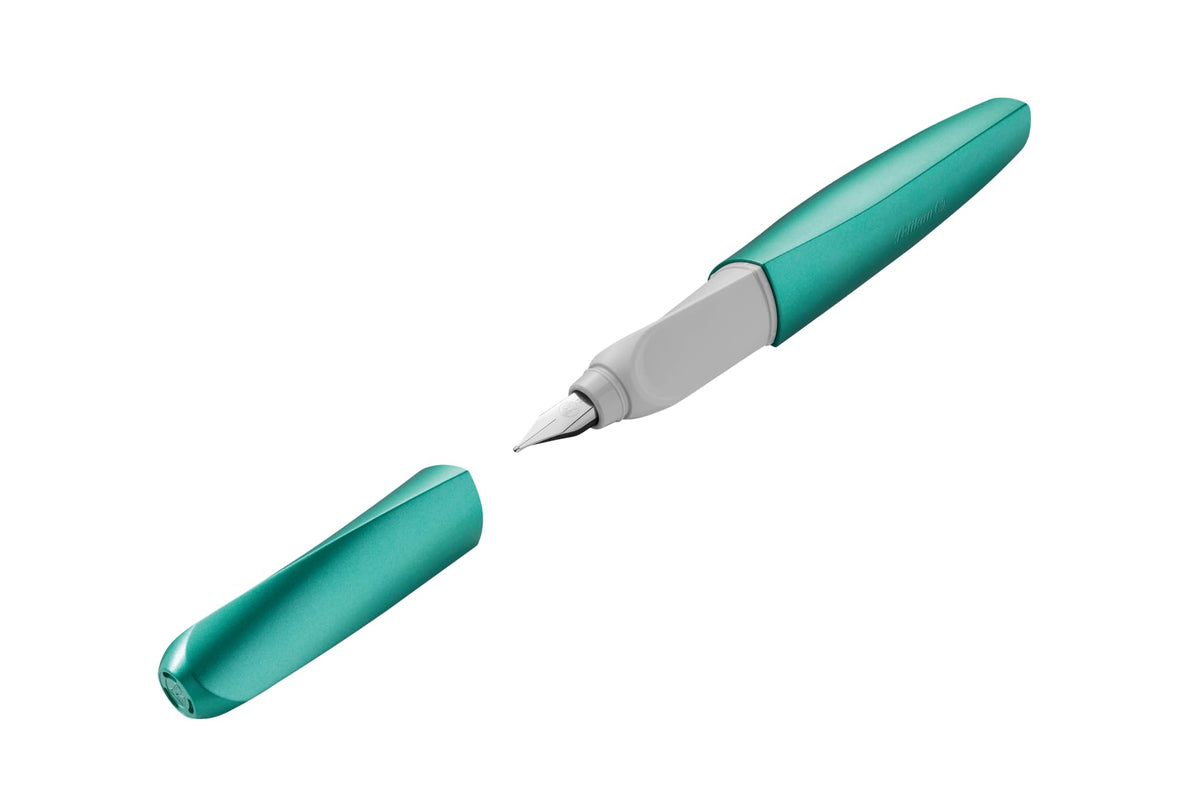 Pelikan Twist Fountain Pen with 1 Ink Cartridge, Medium Nib, Silver, Boxed (947101)