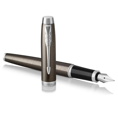 Parker IM Fountain Pen, Black Lacquer with Gold Trim, Fine Nib - Includes Blue Ink Refill and Elegant Gift Box